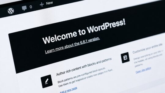 What is a CMS: content management system platforms compared with WordPress, Drupal, Joomla, and modern alternatives